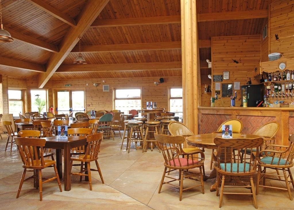 Fladbury The Springs Lakeside Holiday Park חדר תמונה